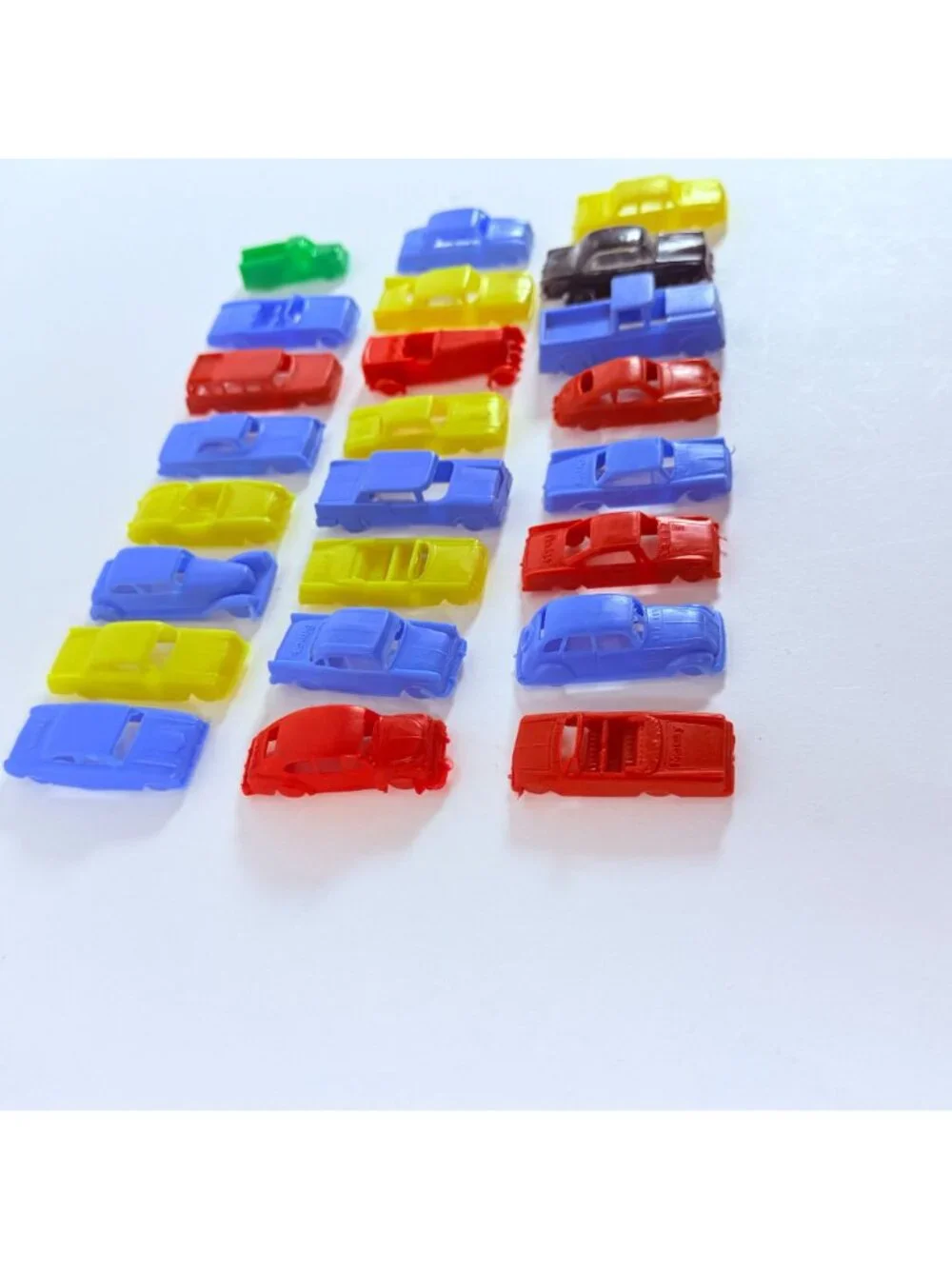 Vintage 1940s 950s Plastic Toy Cars Lot of 24  Chrysler Models Red Blue Yellow